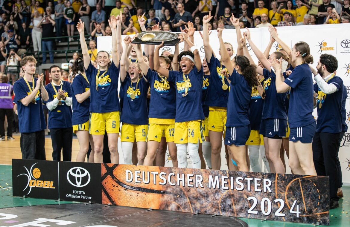 Basketballerinnen von Alba Berlin erstmals deutscher Meister