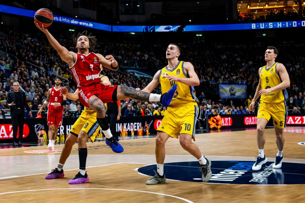 Mit viel Mühe: FC Bayern gewinnt Klassiker gegen Alba Berlin