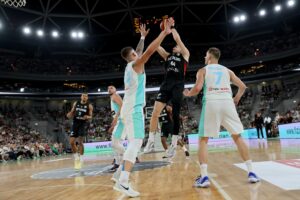 Härtetest mit Fragezeichen: Basketballer suchen Rhythmus