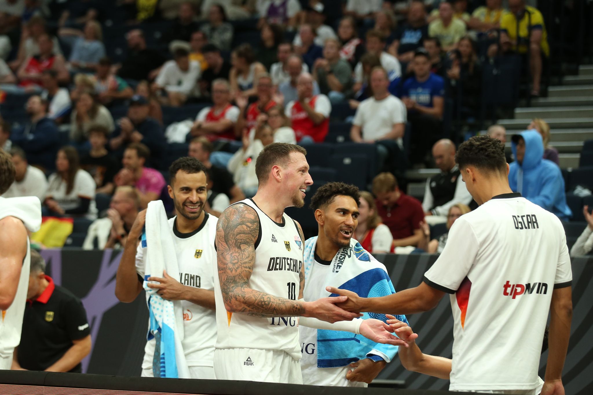 «Heute durfte jeder mal»: Höchster EM-Sieg der Basketballer